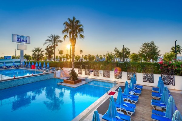 SEALIFE FAMILY RESORT HOTEL